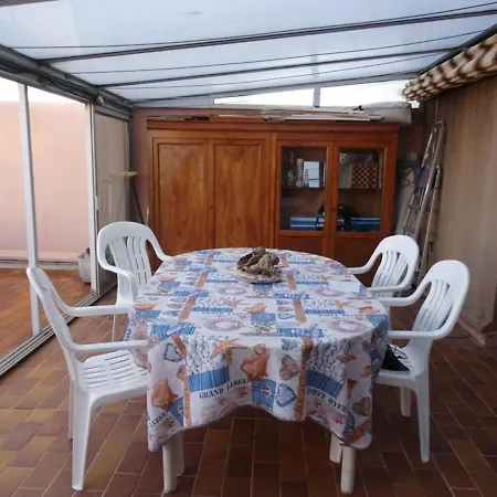 Апартаменты Hyeres, 2 Pieces, 4 Personnes - Fr-1-335-144 Йер